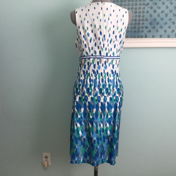 Perceptions New York- Sleeveless Dress - Picture 4 of 6